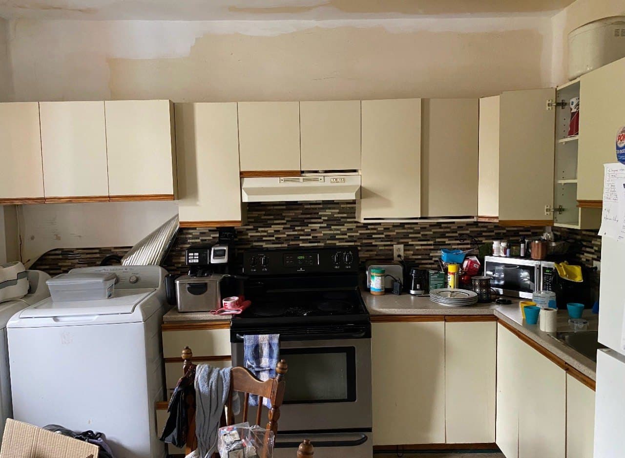 Kitchen before RenoPrime renovation