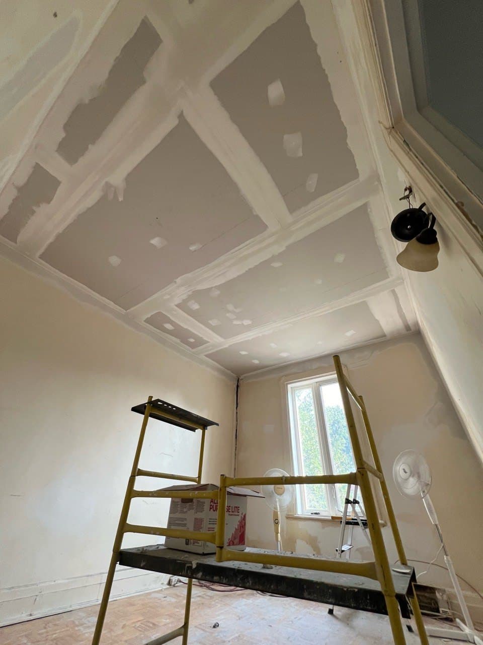 Room Taping Progress by RenoPrime